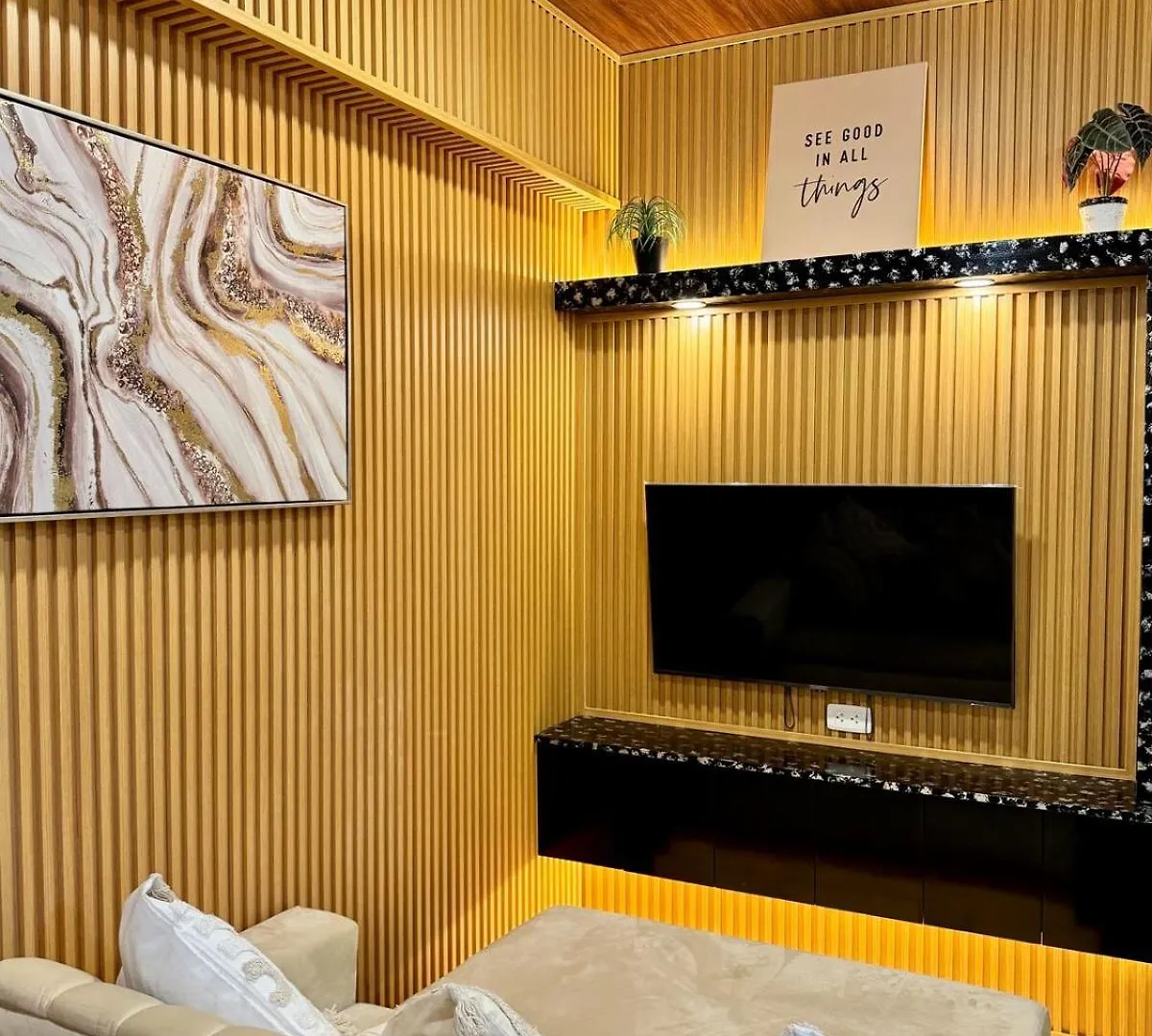 2Br Unit With Balcony At Verdon Parc, Ecoland Davao City
