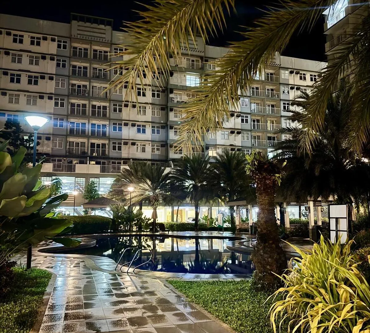 2Br Unit With Balcony At Verdon Parc, Ecoland Davao City